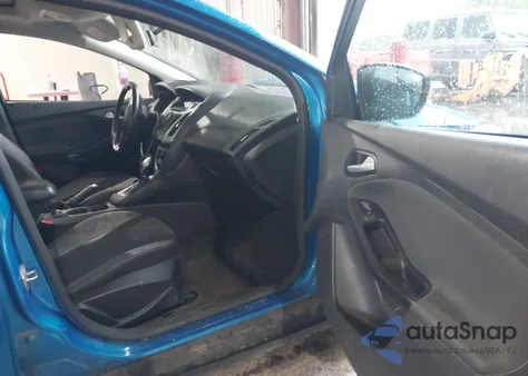 2014 Ford Focus Se from USA, damaged, VIN 1FADP3K20EL368512